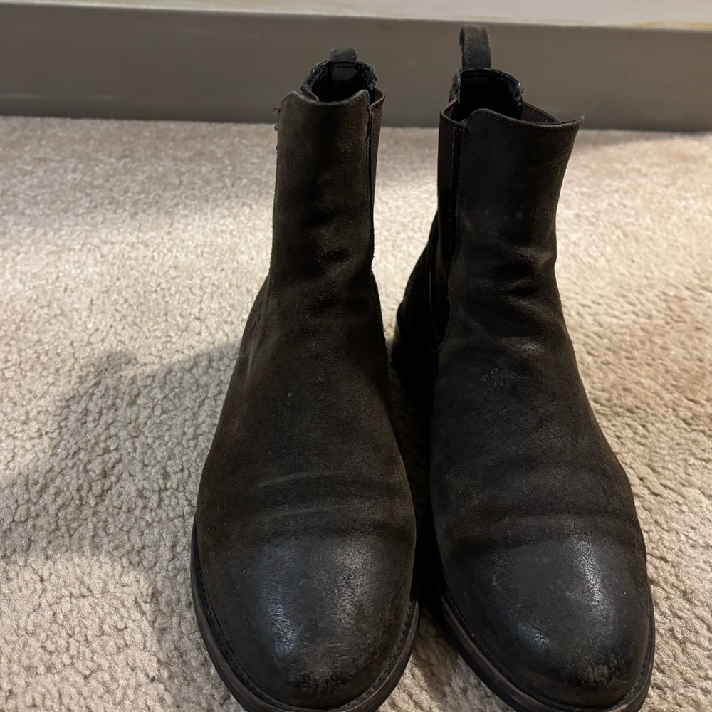 Thursday Boot Company Olive Green Women’s Suede Ankle Boots 7.5